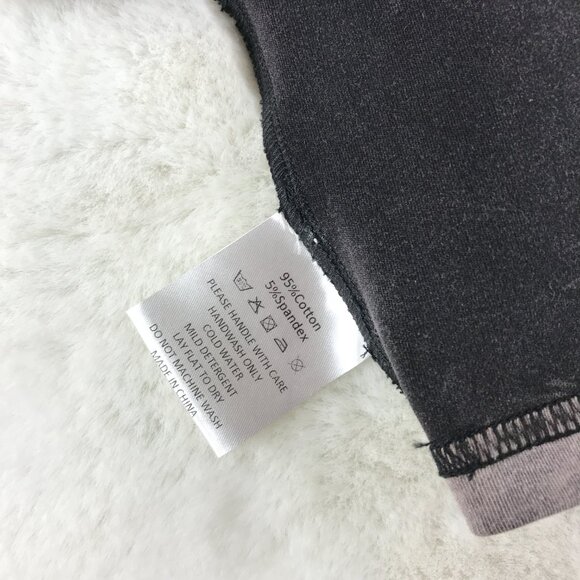 Reversible Cropped T-shirt TUPAC - Picture 5 of 8